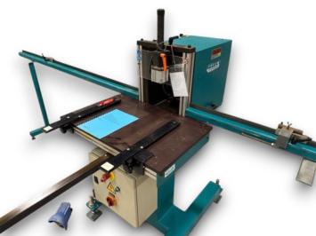 SELECT 31300 No. 243 dowel drill – CE, 3-spindle drill