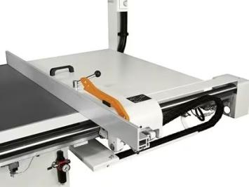 SCM Class SI550 EP format saw – 550 mm saw blade – CE