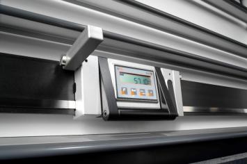 Harwi Ultra vertical panel saw – dust-free sawing 4 kW motor
