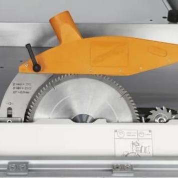 MiniMax CU 300 Classic – 7-fach Kombinationsmaschine mit Tischen