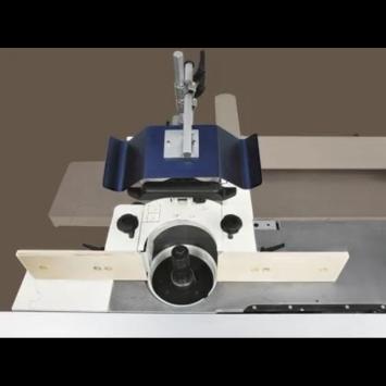 MiniMax CU 300 Classic – 7-fach Kombinationsmaschine mit Tischen